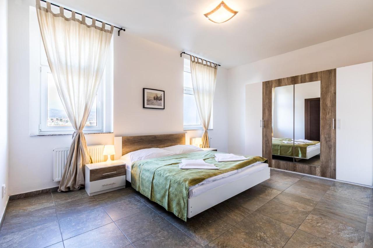 Teplice Apartments U Schodu المظهر الخارجي الصورة